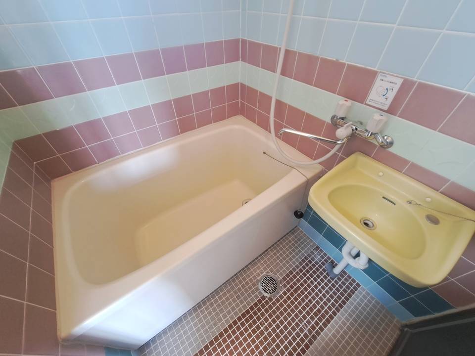 バス・シャワールーム　浴室