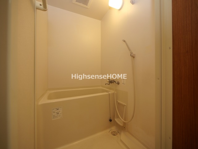 バス・シャワールーム　お風呂です