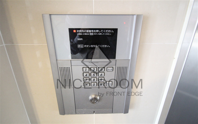 セキュリティ　ELLE難波WEST　オートロック