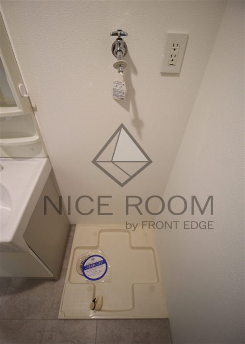 その他設備　ELLE難波WEST　洗濯置き場