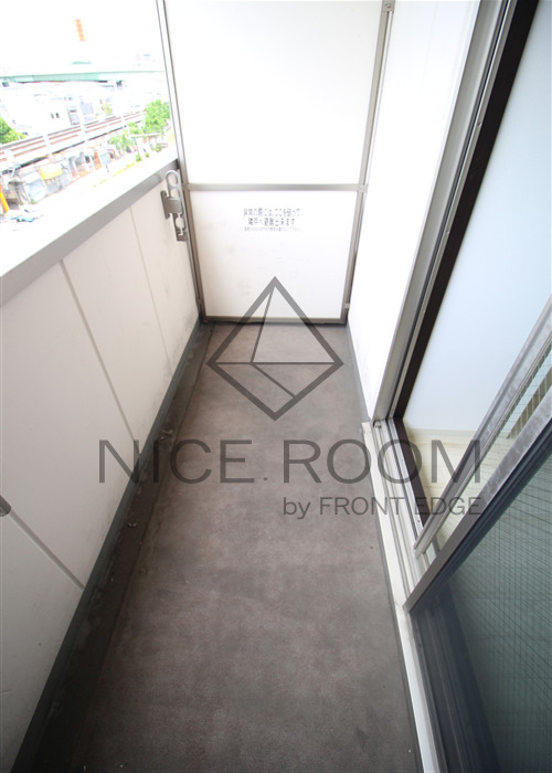 バルコニー　ELLE難波WEST　バルコニー