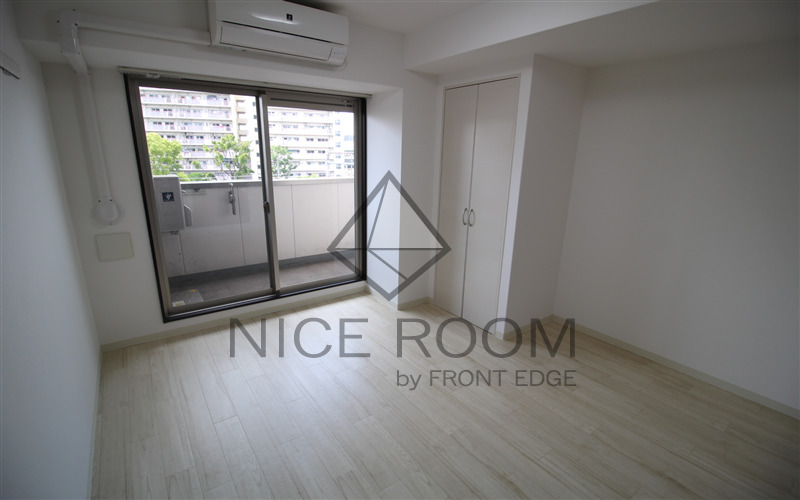 居室・リビング　ＥＬＬＥ難波ＷＥＳＴ　リビング