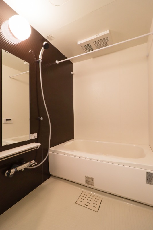 バス・シャワールーム　図面と現状に相違がある場合には現状を優先