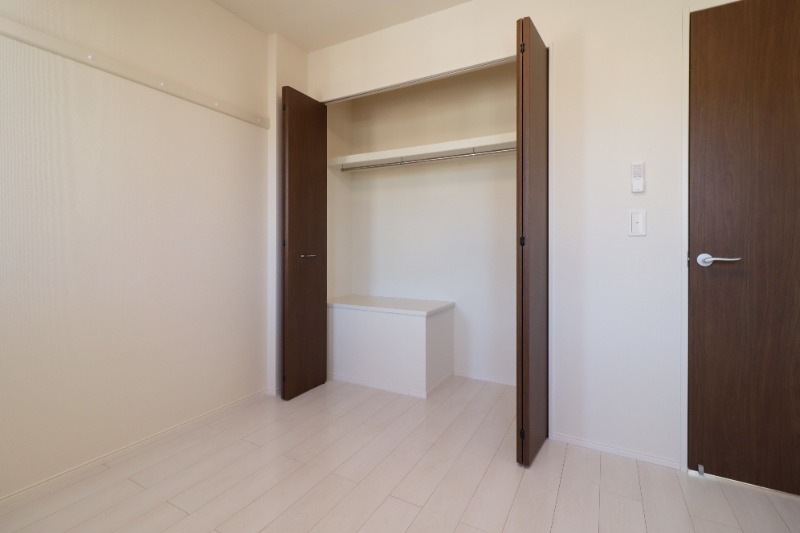 収納　図面と現状に相違がある場合には現状を優先