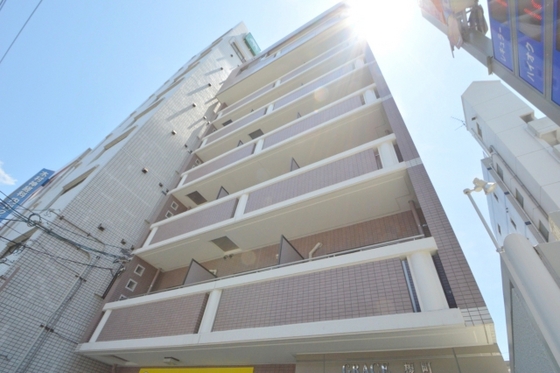 建物外観　十日市交差点までも歩いてすぐ♪