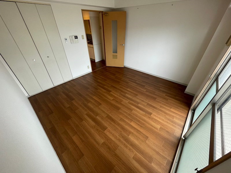 居室・リビング　※別号室の写真使用中