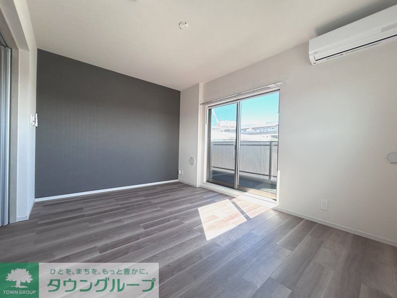 居室・リビング　タウンハウジング調布店まで♪