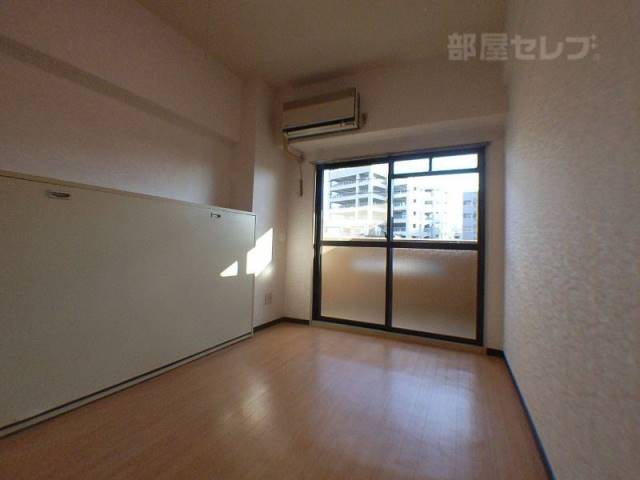 居室・リビング　居室