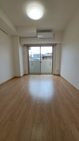 居室・リビング　※別室参考写真