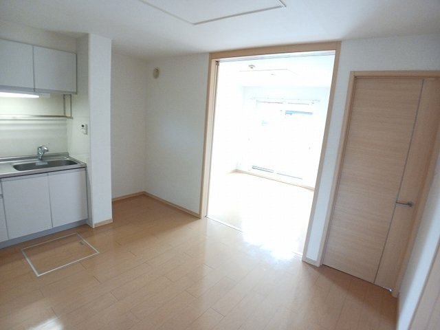 居室・リビング　【簡単オンライン契約】来店不要でオンライン申込み＆契約可能♪