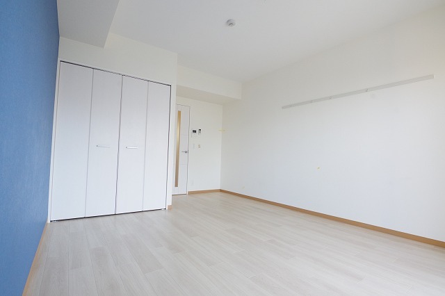 その他　洋室8.5帖！