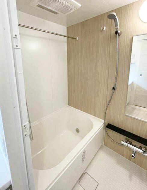 バス・シャワールーム　★追い炊き付きオートバス★