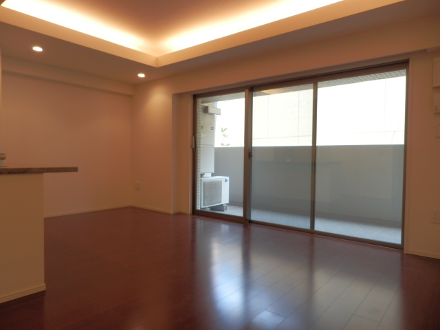 居室・リビング　内観1※別部屋参考写真