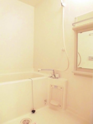 バス・シャワールーム　きれいなお風呂です