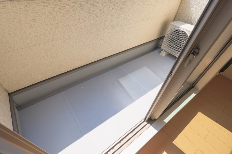 バルコニー　図面と現状に相違がある場合には現状を優先