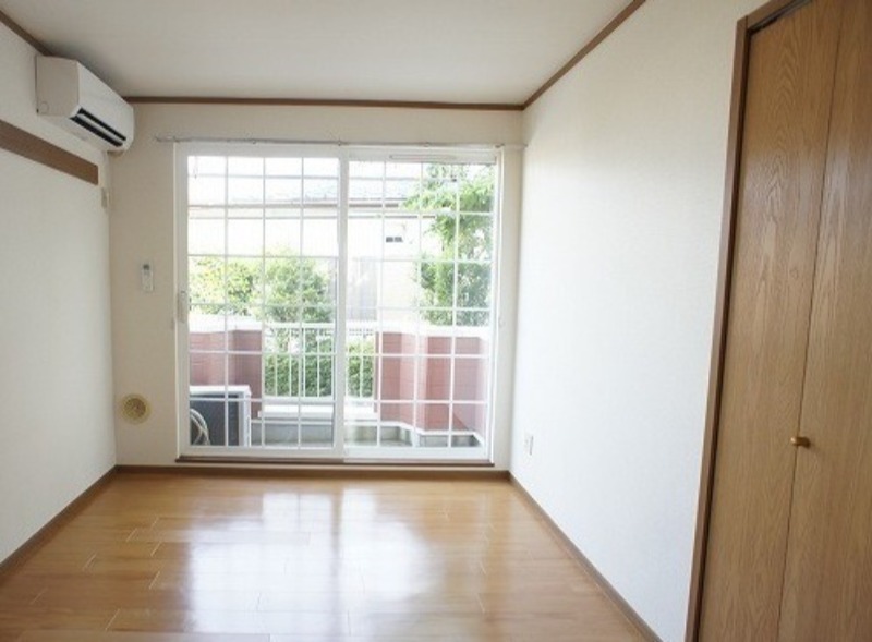 居室・リビング　図面と現状に相違がある場合には現状を優先