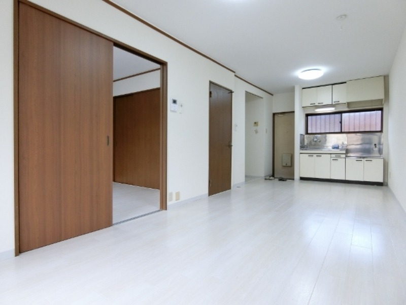 居室・リビング　図面と現状に相違がある場合には現状を優先