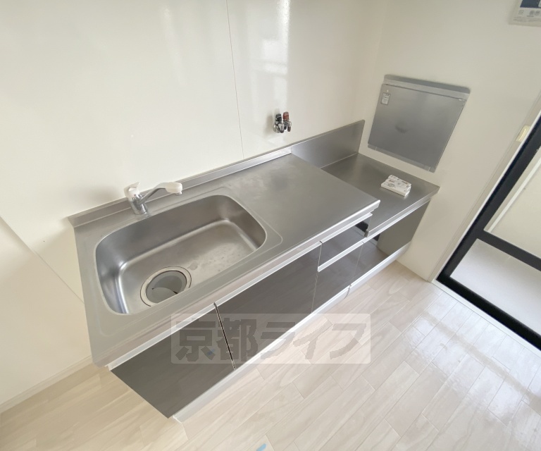 バス・シャワールーム　バスルームです。