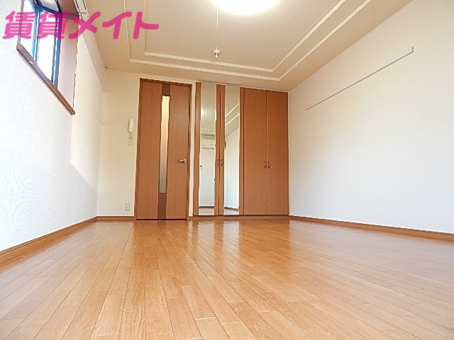 その他部屋・スペース　同物件別室の画像です