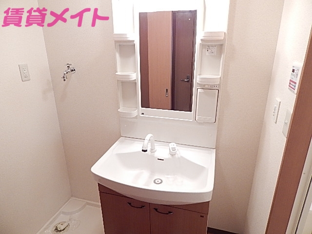 洗面設備　同物件別室の画像です