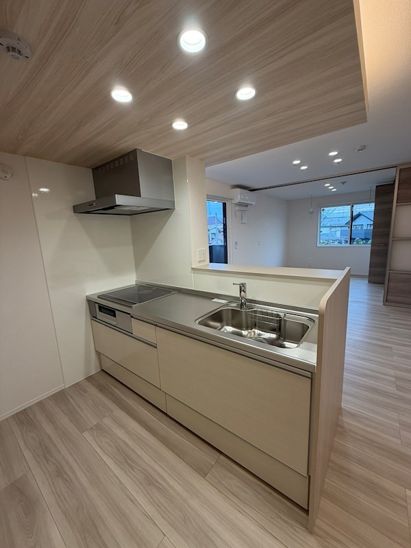 キッチン　（参考写真）同じ間取の別のお部屋です