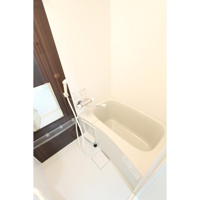 バス・シャワールーム　同シリーズ物件の写真になります。