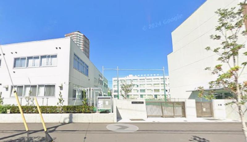 小学校　小学校（小学校）まで350m