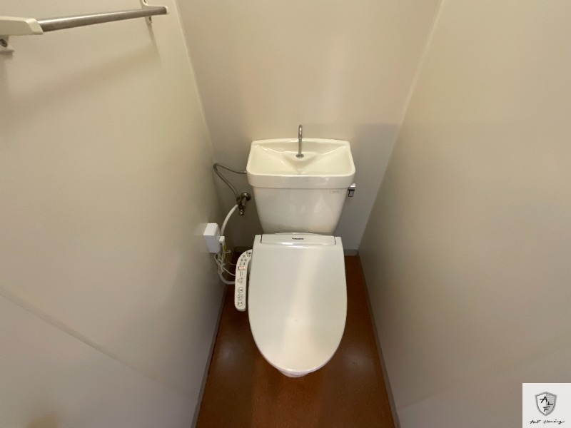 トイレ　イメージ