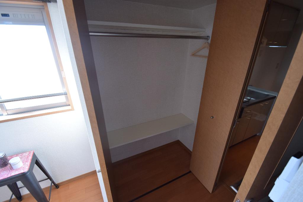 収納　クローゼット