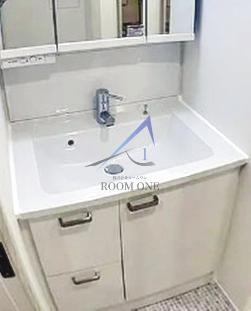 洗面設備　洗面台です。