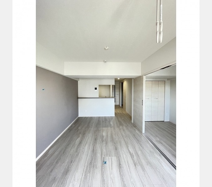 居室・リビング　12.1帖のリビングです☆