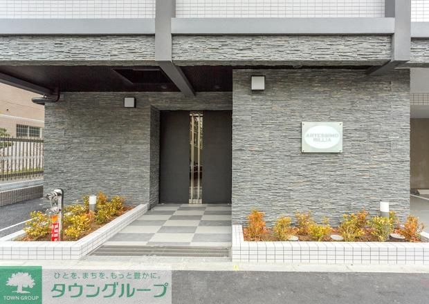 エントランス　エントランス