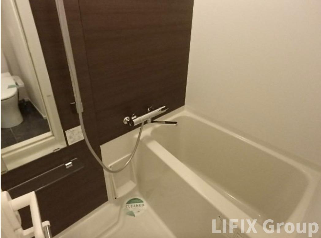 バス・シャワールーム　風呂