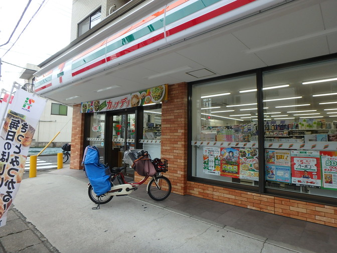コンビニ　セブンイレブン 川崎神地店（コンビニ）まで777m