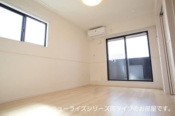 居室・リビング　使いやすい居間です
