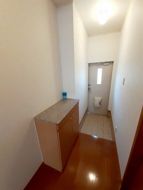 玄関　シンプルで使いやすい玄関です
