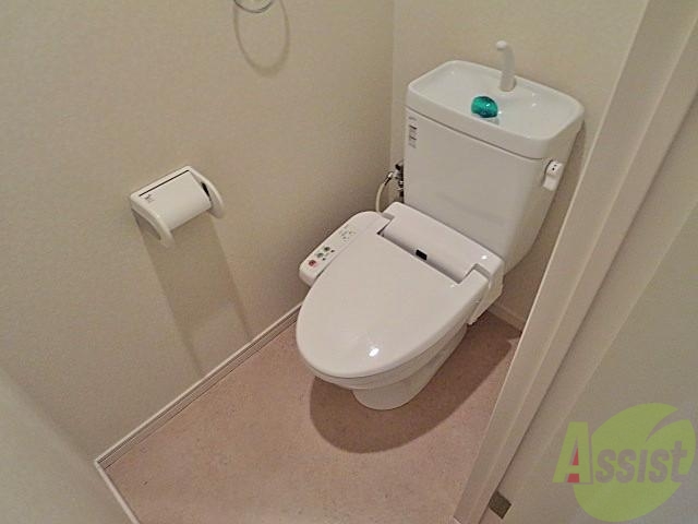 トイレ　ウォッシュレット付きです！毎日お世話になりますね＾＾