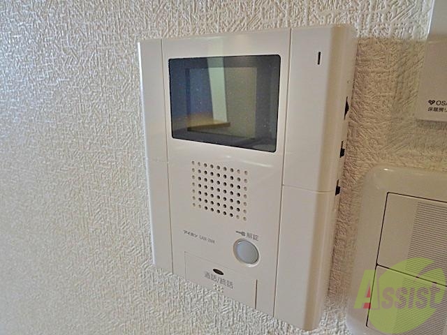 その他設備　モニター付きインターホンですので女性の方も安心出来ますね！