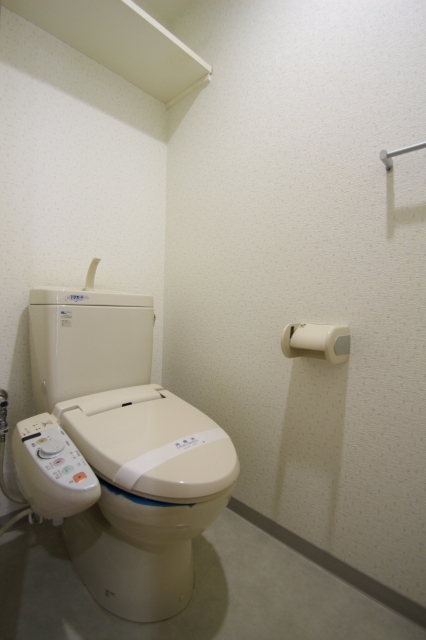 トイレ　別号室の写真です