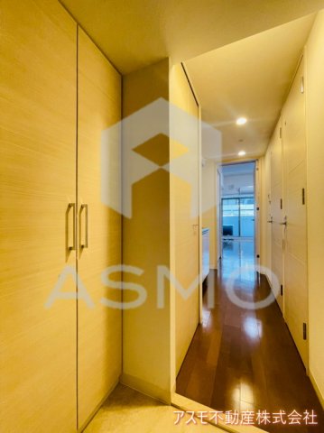 玄関　同マンション別部屋参考写真