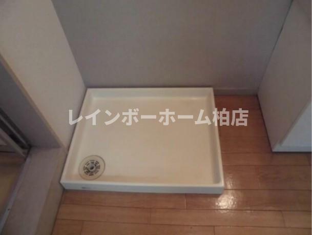 その他設備　室内洗濯機置き場です