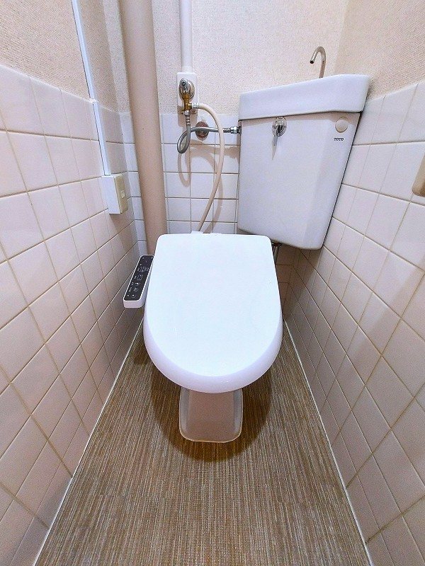 トイレ　ウォシュレット新品交換