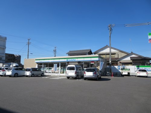 コンビニ　ファミリーマート 岡崎小呂町店（コンビニ）まで481m