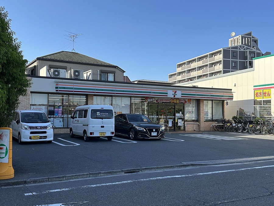 コンビニ　セブンイレブン 板橋向原2丁目店（コンビニ）まで78m