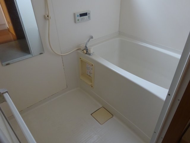 バス・シャワールーム　同建物の類似タイプ