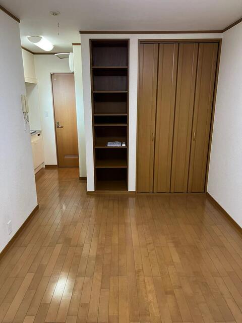 居室・リビング　同建物の類似タイプ