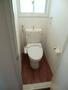 トイレ　トイレにも窓あります。