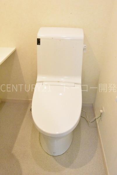 トイレ　別部屋の参考写真です。現況有姿
