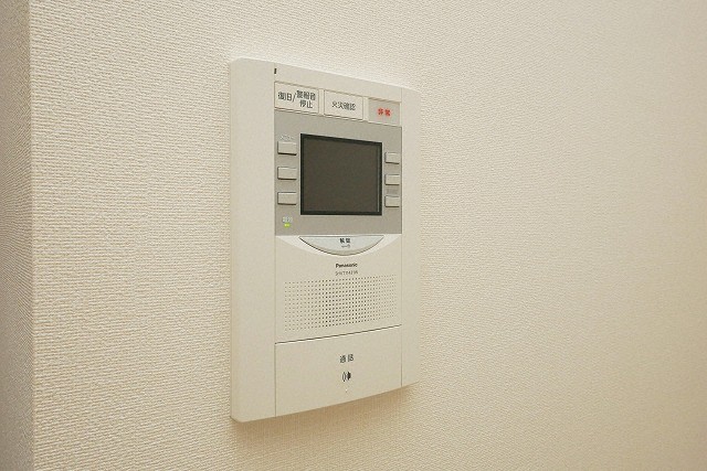 セキュリティ　モニター付きインターホンです