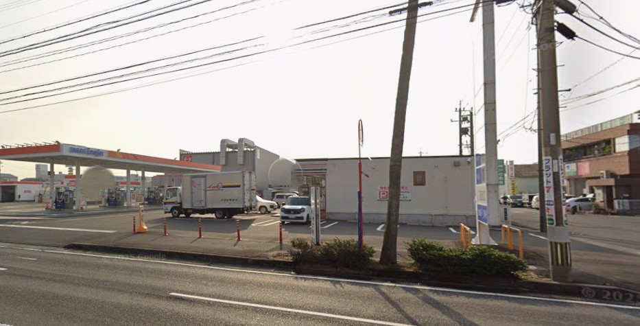 コンビニ　セブンイレブン産業道路宇宿店（コンビニ）まで279m